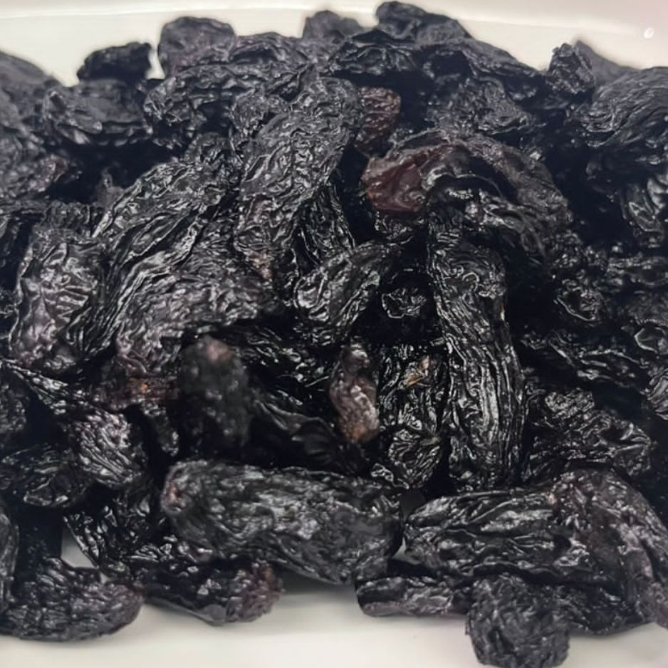 زبيب اسود خشن