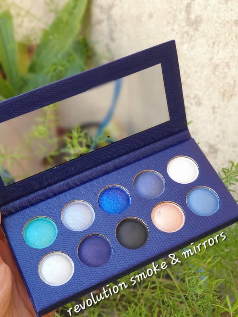 REVOLUTION SMOKE & MIRROR EYESHADOW