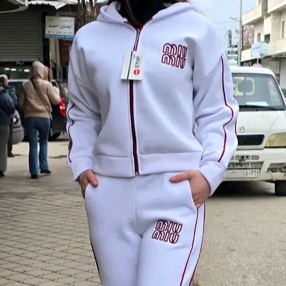 بجامة فليس
