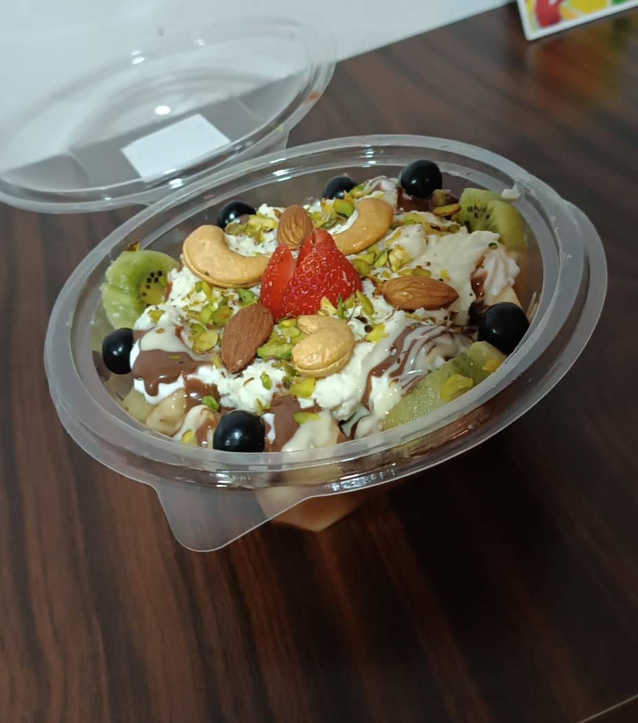 سلطة نيوتيلا حجم صغير
