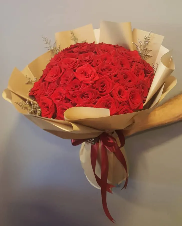 باقة روز احمر