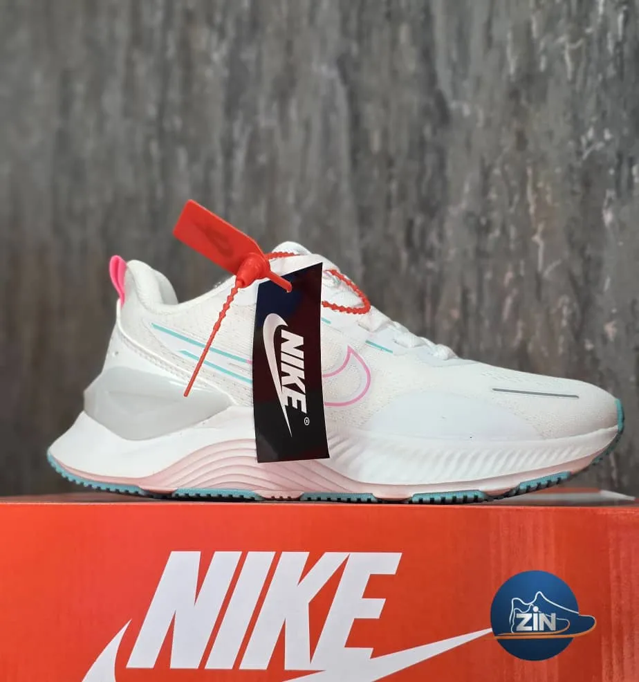 NIKE8131