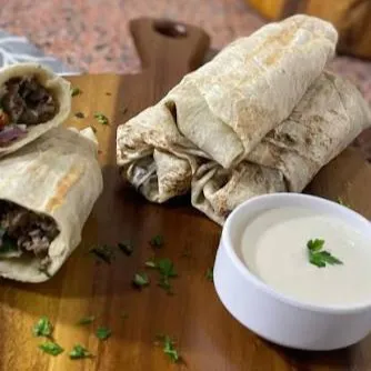 سندويشة غنم كباب