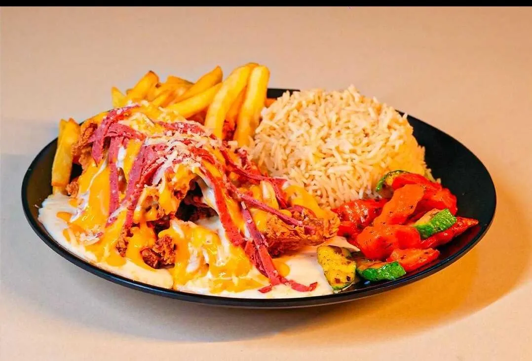 وجبة دجاج تيستي