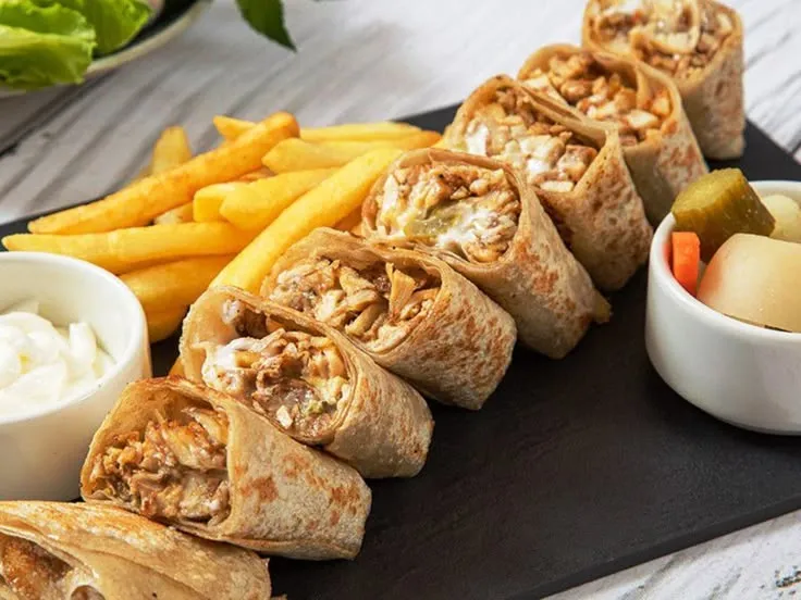 وجبة شاورما دجاج