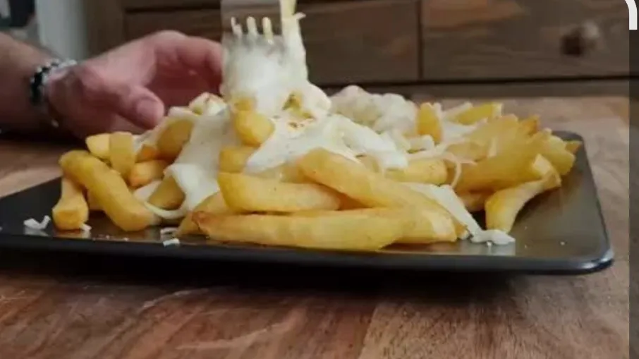 بطاطا بجبنة