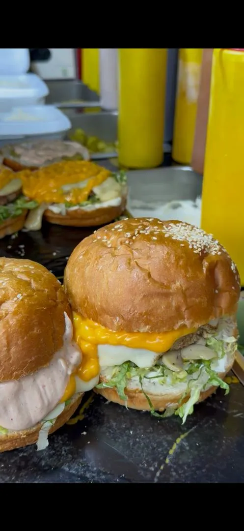 سوبر مكوك بيف برغر