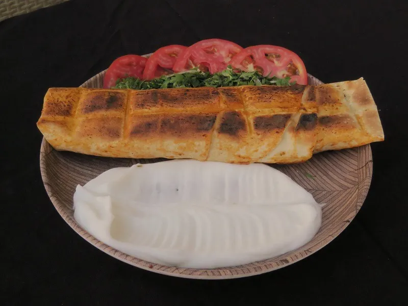 سندويش كباب لحم