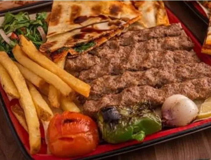 كباب خاروف مشوي