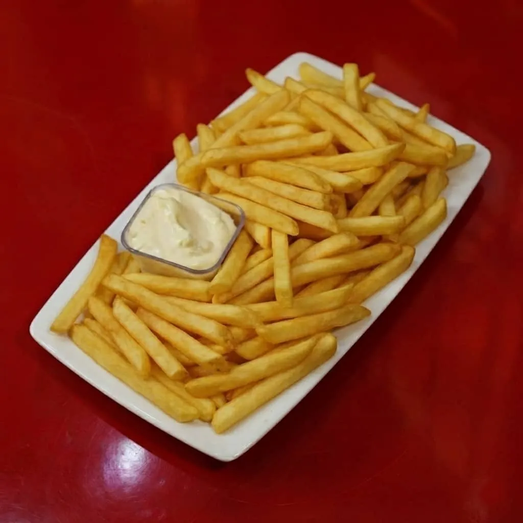صحن بطاطا كبير مع كريم ثوم
