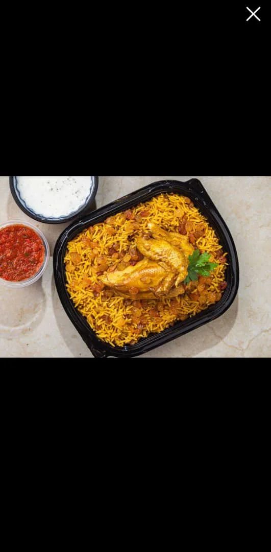 وجبة صدر دجاج مضغوط ( شخص )
