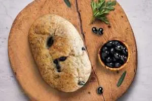 خبز فرنسي زيتون